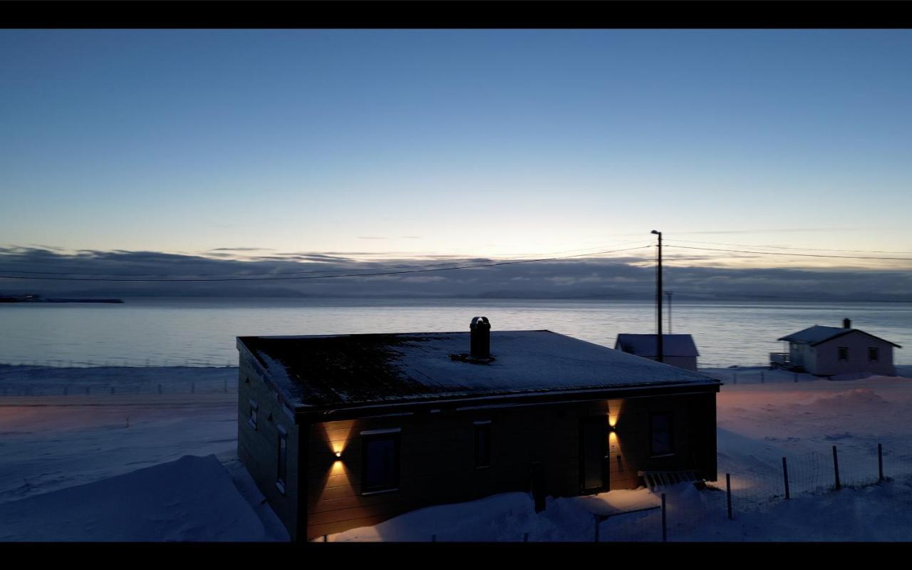 Ekkeroy Lodge - Arctic Living Vadsø Exterior foto