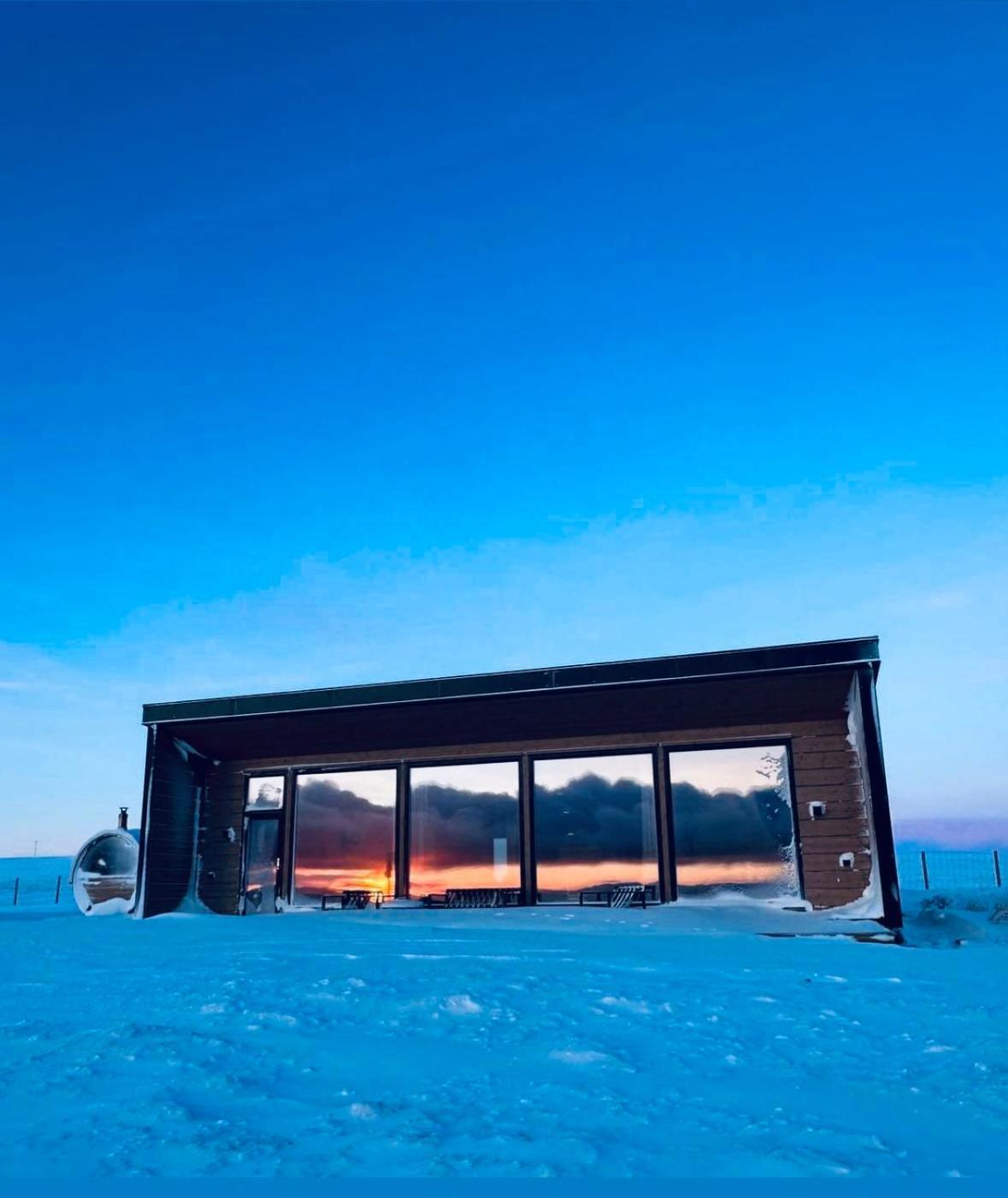 Ekkeroy Lodge - Arctic Living Vadsø Exterior foto